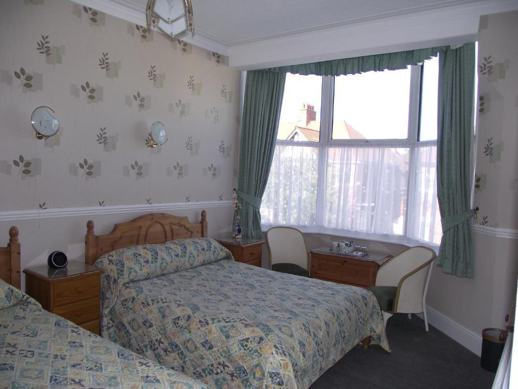 Ginnie'S Guesthouse Cleethorpes Room photo